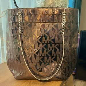 Michael Kors MK Signature Tote Handbag